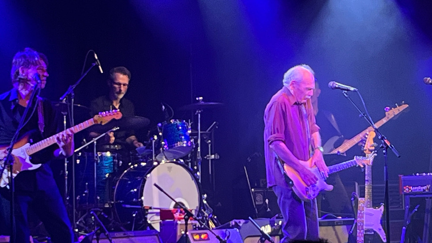 DaveHole2026-03-08GovernorHindmarshHotelAdelaideAustralia (1).jpg